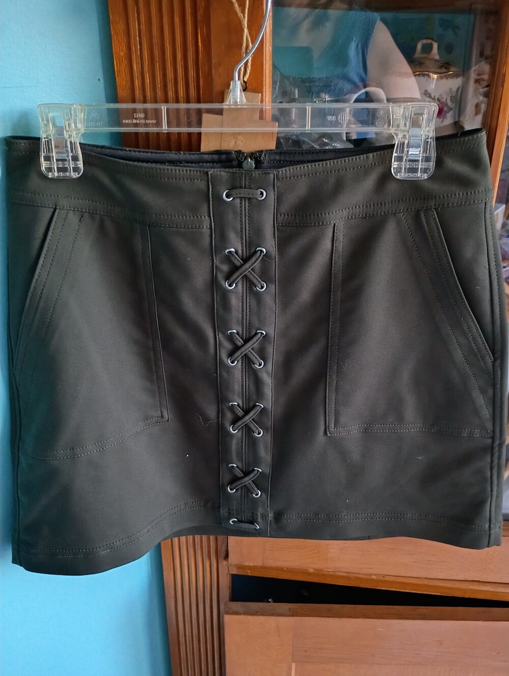 Express Mini Skirt, Dark Olive Green, Size 6, 2 Front Pockets, NWOT